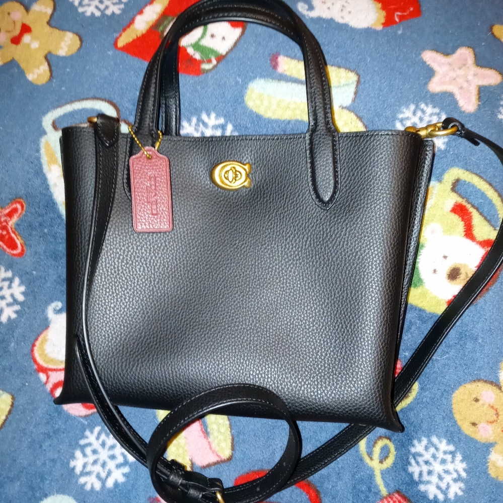 Coach Willow Tote 24 Crossbody Bag